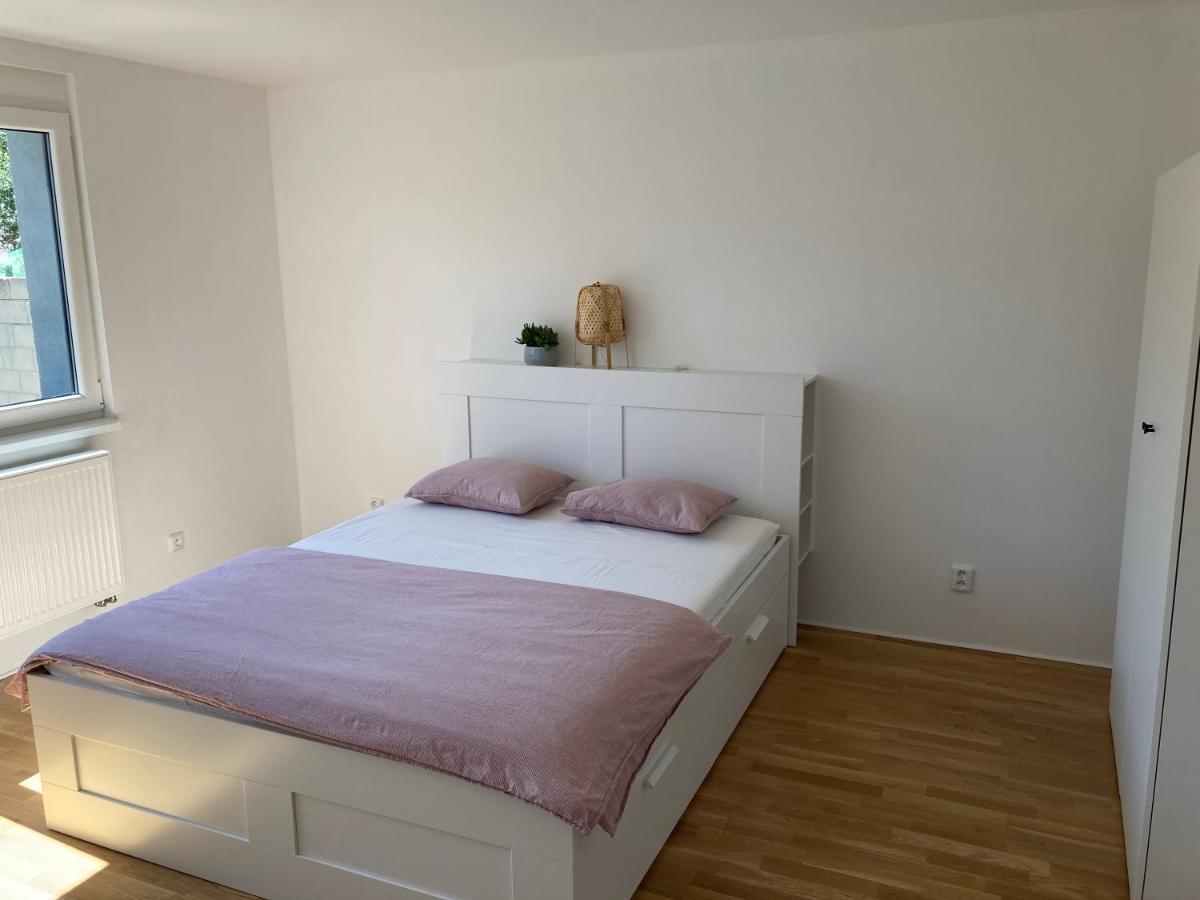 Apartmán MAAY Hlohovec Exterior foto