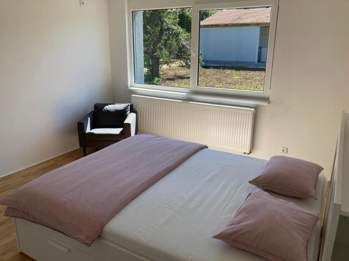 Apartmán MAAY Hlohovec Exterior foto